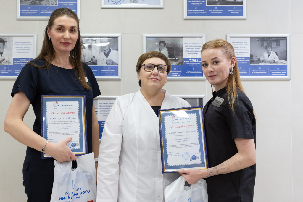 AU1V0109.jpg AU1V0109.jpg